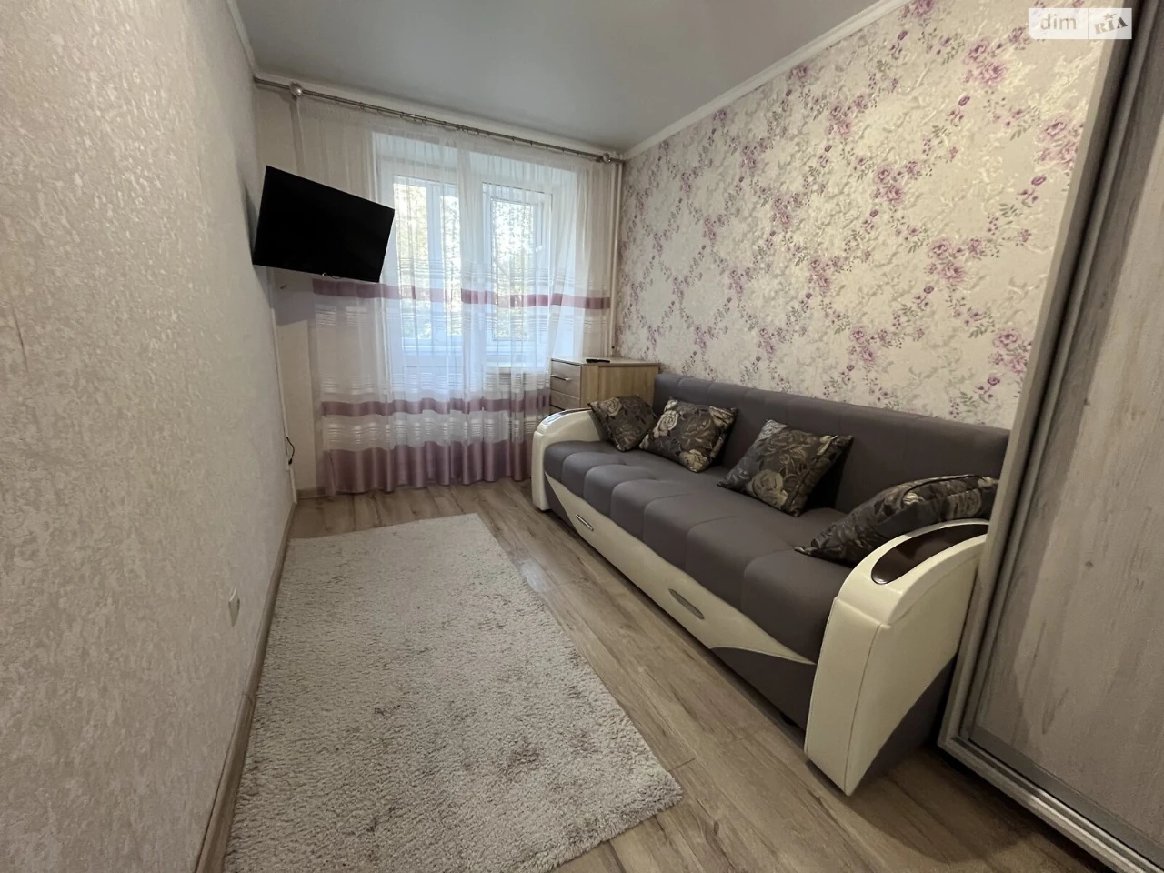 Long-Term Rental Apartment Slav'yanka