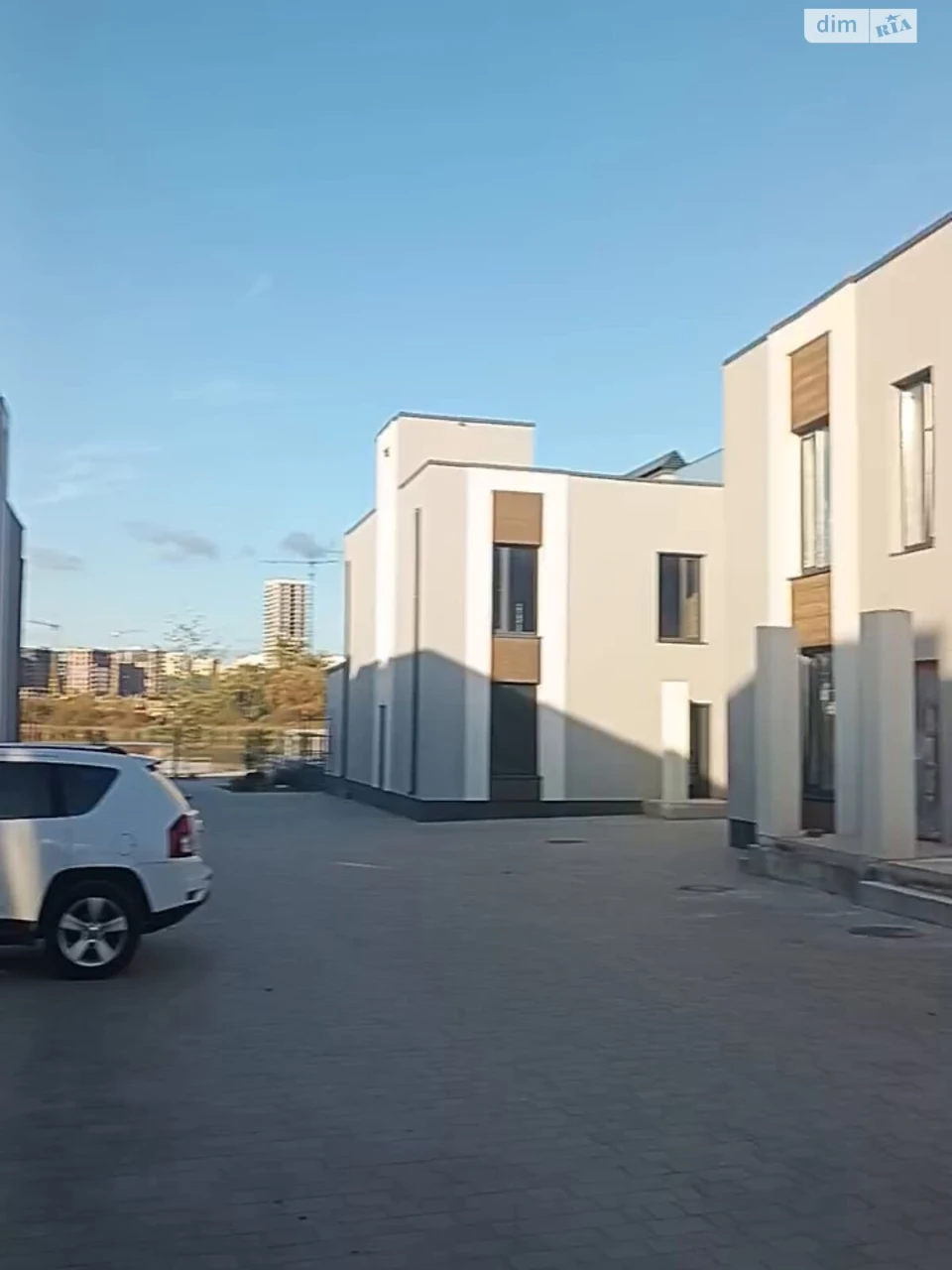 Townhouse for Sale in Leninski