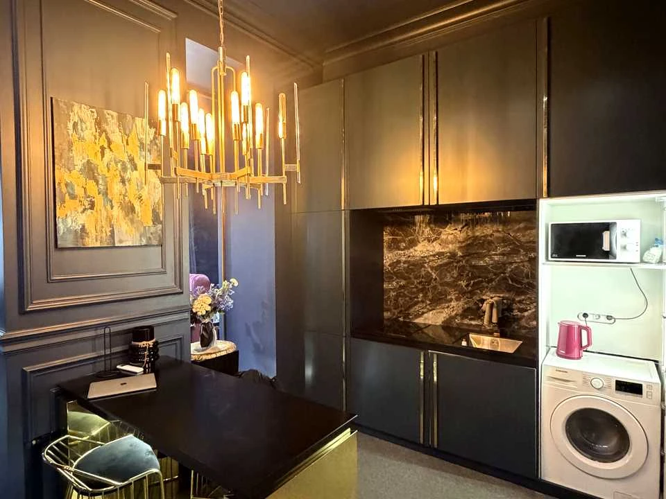 Apartment. Olgy Kobylans'ka Street, Chernivtsi