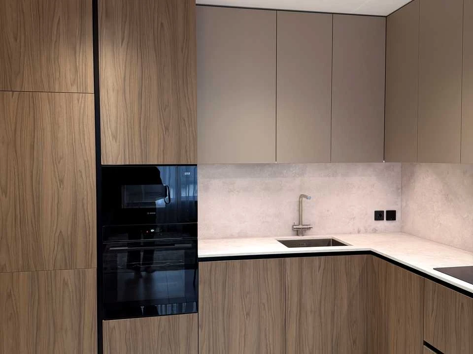 Apartment. Dnipro Embankment, вул.