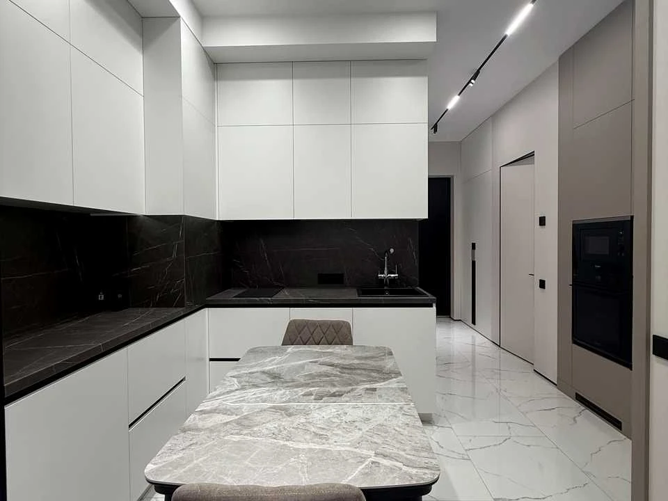 Apartment. Dnipro, Troyitskaya st.