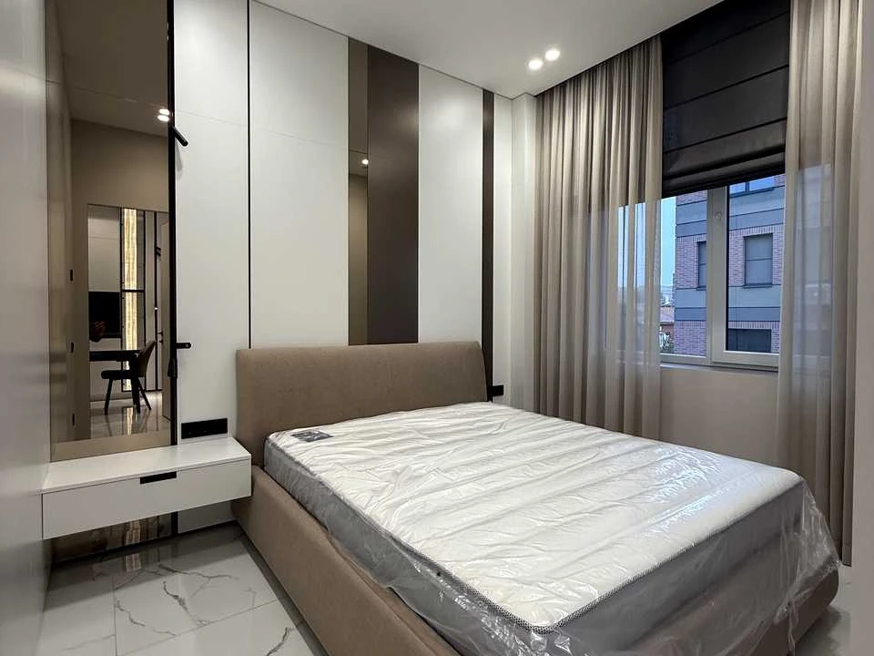 Apartment. Dnipro, Troyitskaya st.