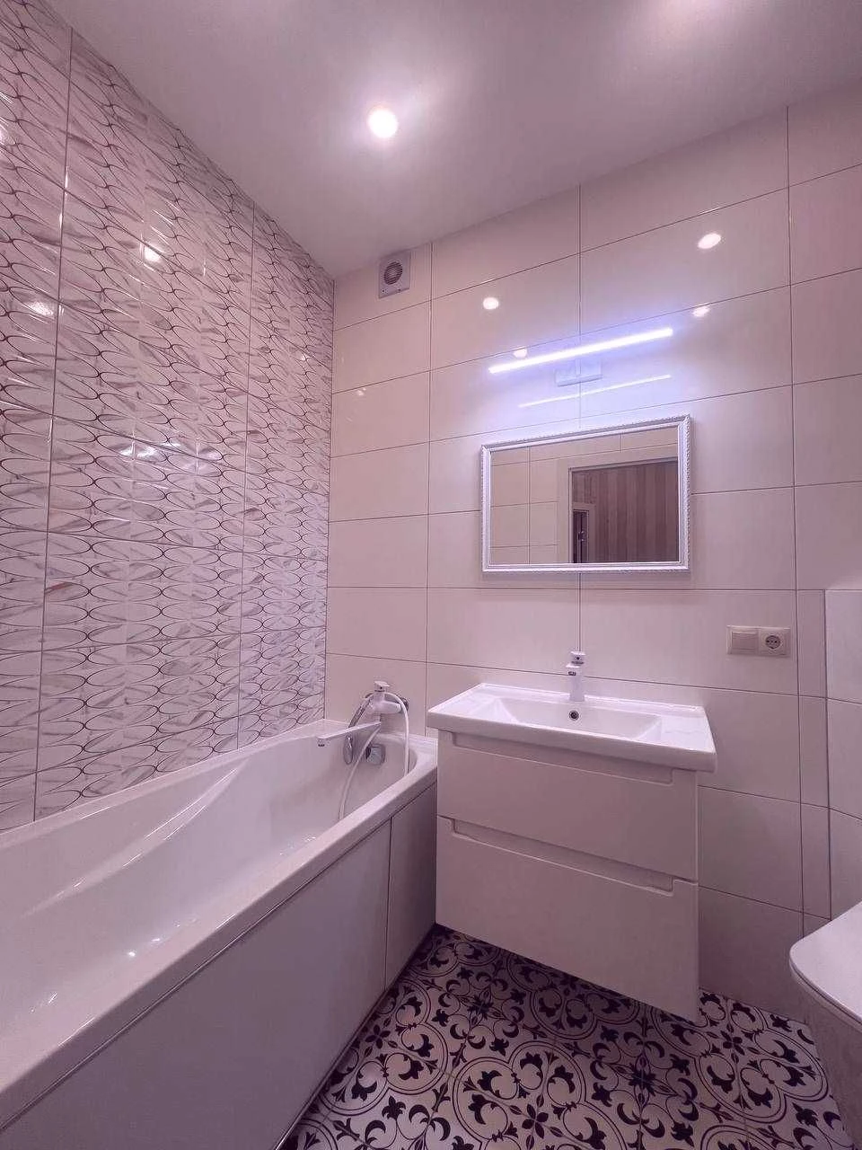 1-room apartment, Akvarel 4, Furniture House