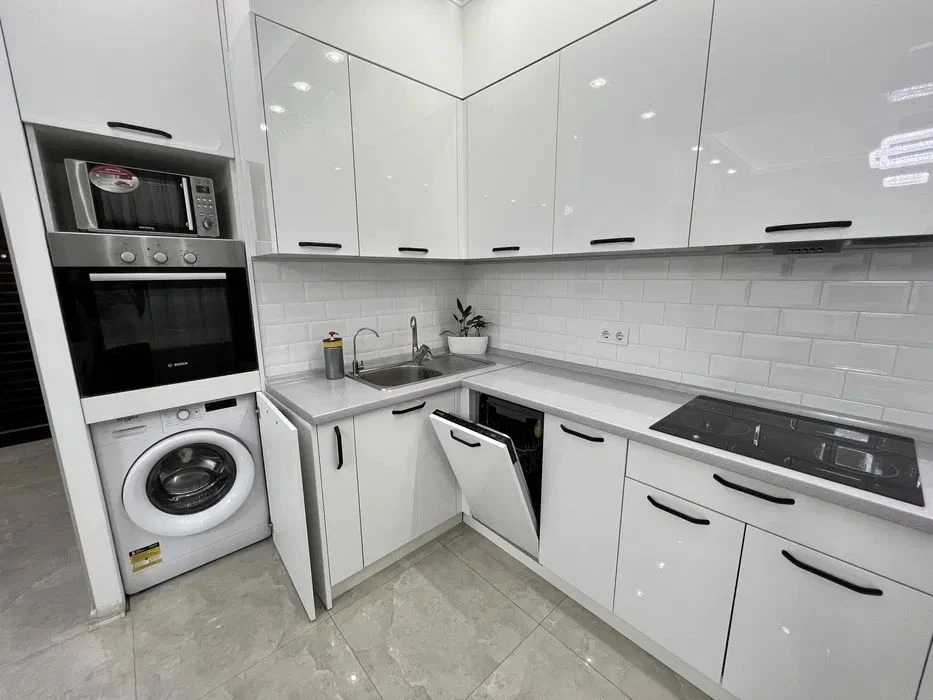 Продам 1 комнатную квартиру ЖК 31 Жемчужина (2-824-608)