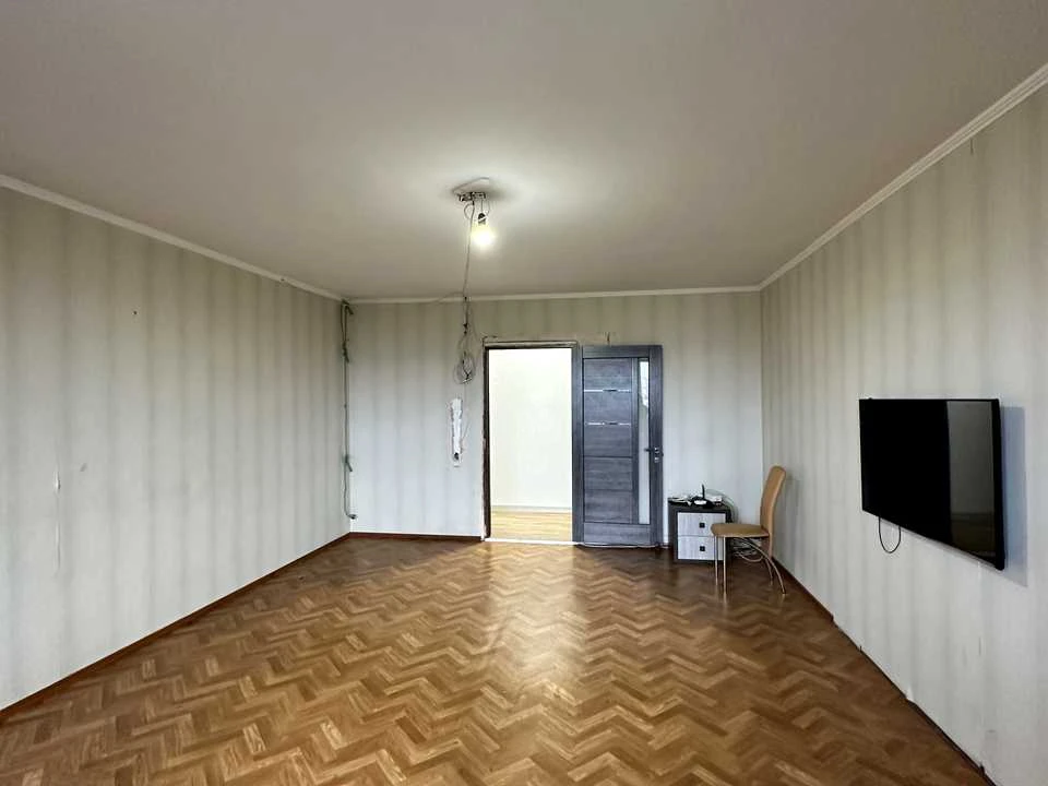 Apartment. Odessa, Akademika Koroleva Street