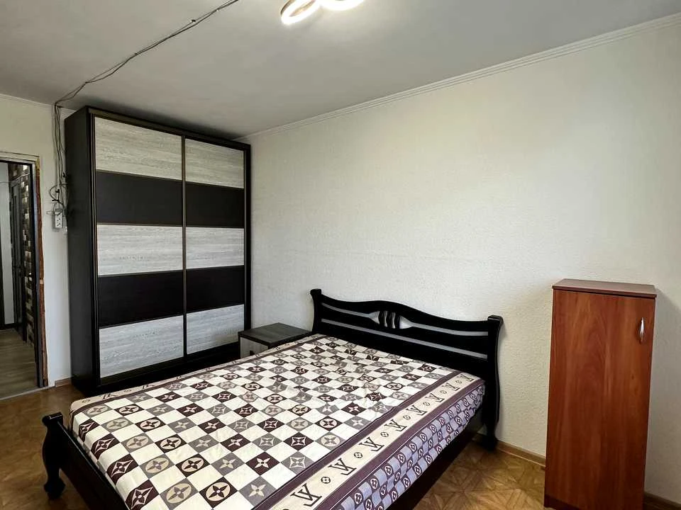 Apartment. Odessa, Akademika Koroleva Street