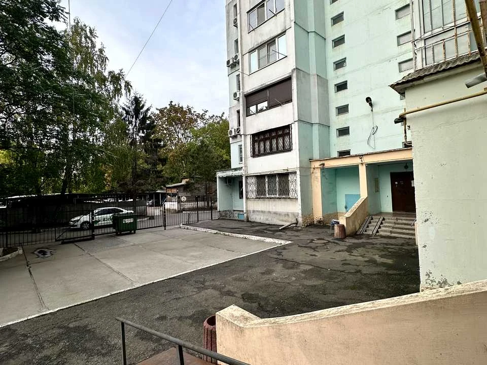 Apartment. Odessa, Akademika Koroleva Street