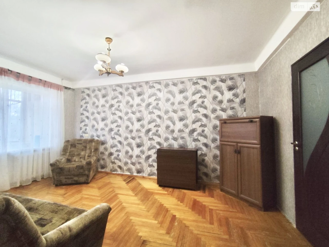 Apartment for Sale: Voznesensk (Orzhonikidzevsky)