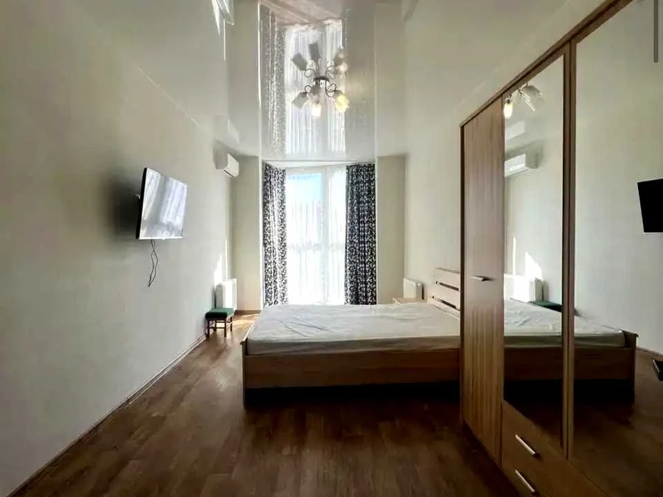 Apartment. Dragomannova street, Kyiv