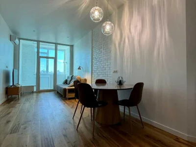 Apartment. Kyiv, Beryeste Street.