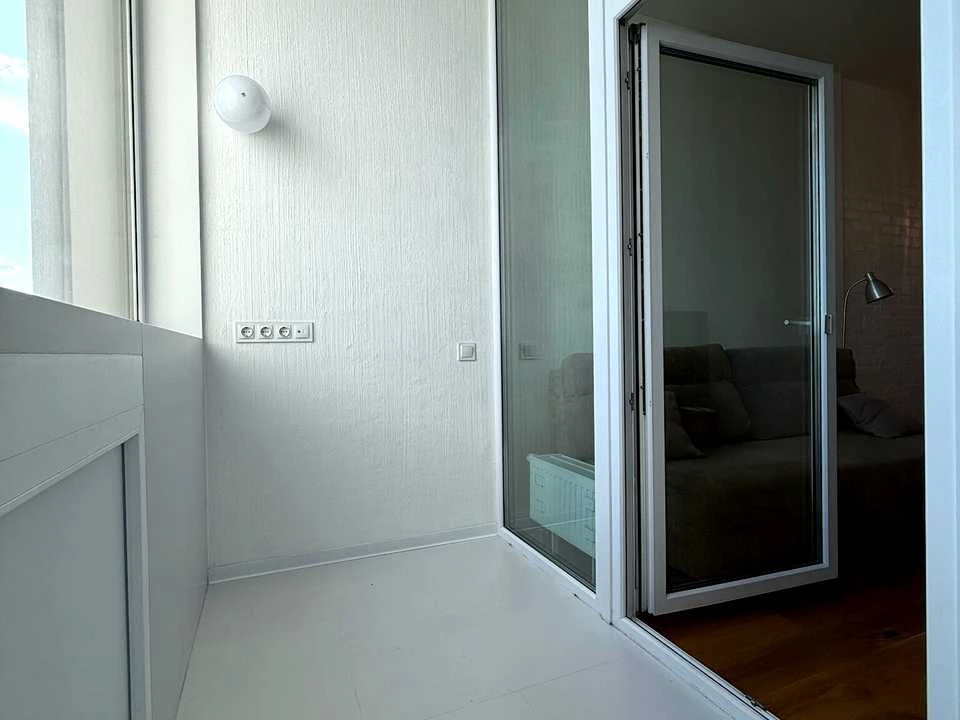 Apartment. Kyiv, Beryeste Street.
