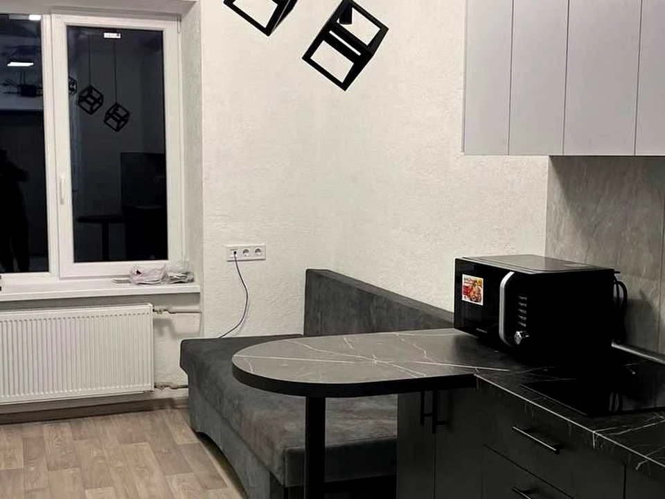 Apartment. Kharkiv, Aviaximichna Street