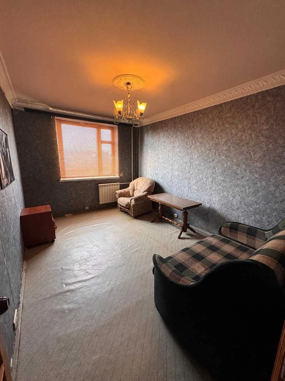 For Sale 3-room apartment Volonterskaya. Poltavsky Shliakh. Metro Hol