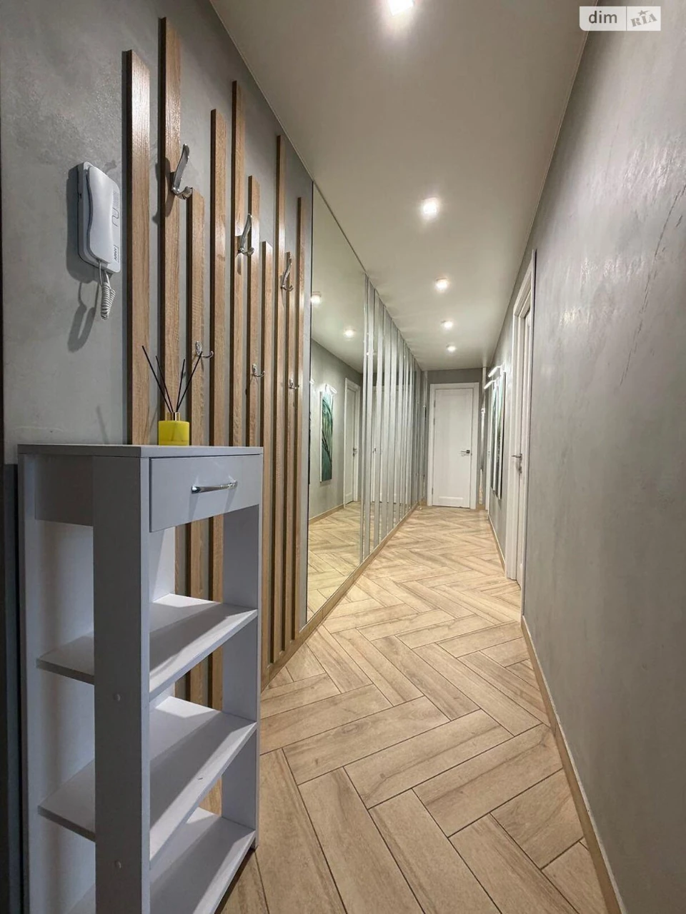 Long-Term Rental Apartment in Pecersc