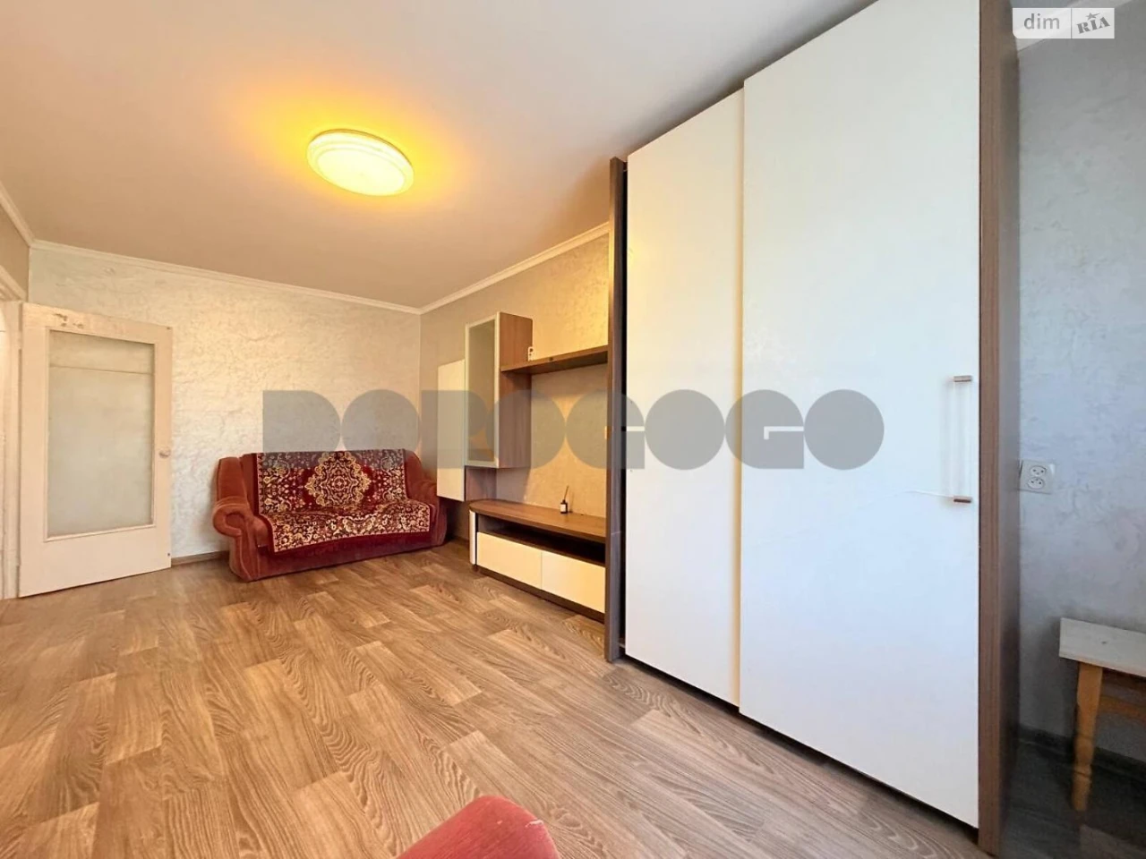 Apartment for Sale in Sviatoshynskyi District