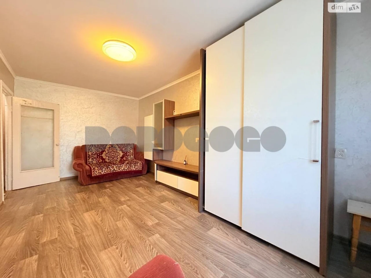 Apartment for Sale in Sviatoshynskyi District