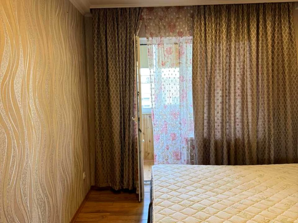 Apartment. Odessa, Balkivska Street