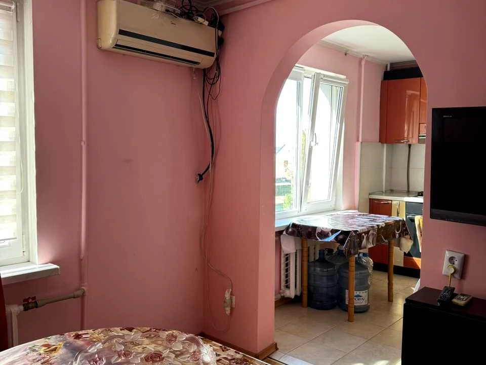 Apartment. Odessa, Balkivska Street