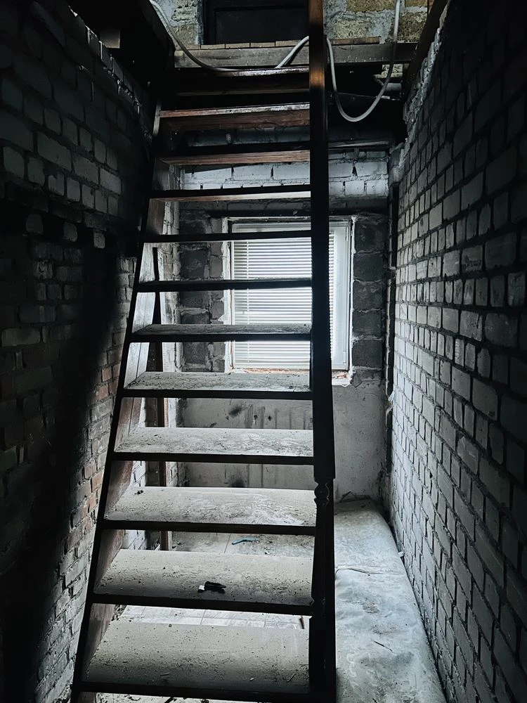 Продається будинок в центрі міста, 133 кімнат