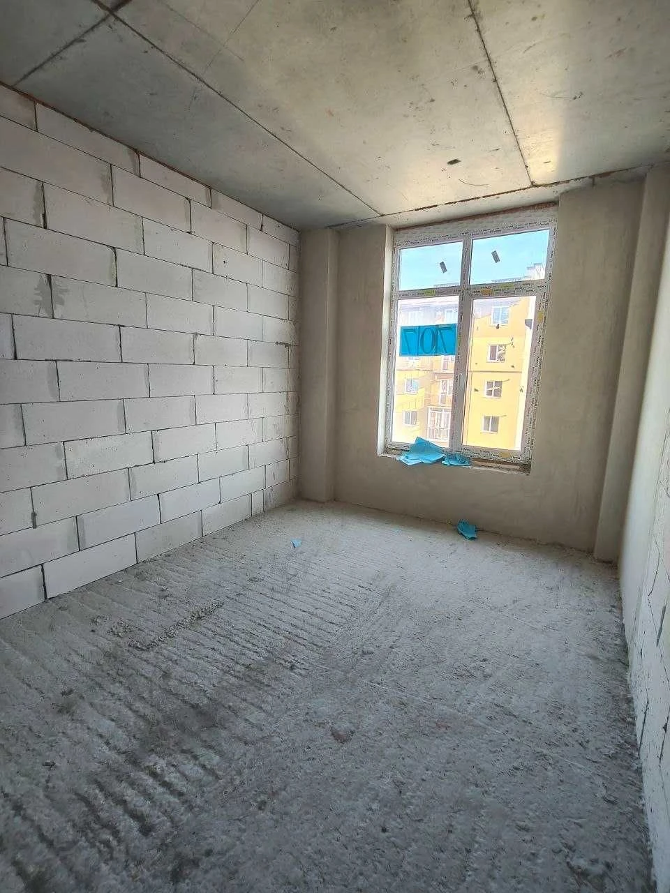 2-room apartment with a view of the mountains.
