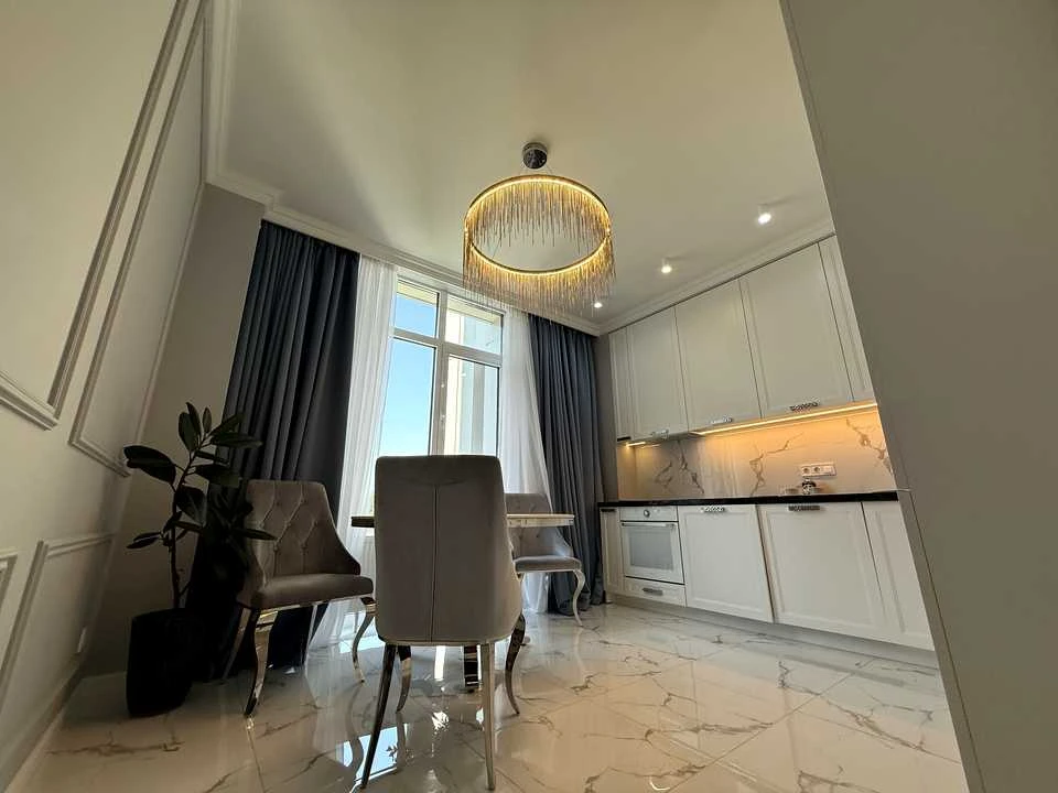 Apartment. Kyiv, Saperne Pole Street
