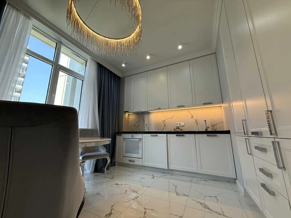 Apartment. Kyiv, Saperne Pole Street