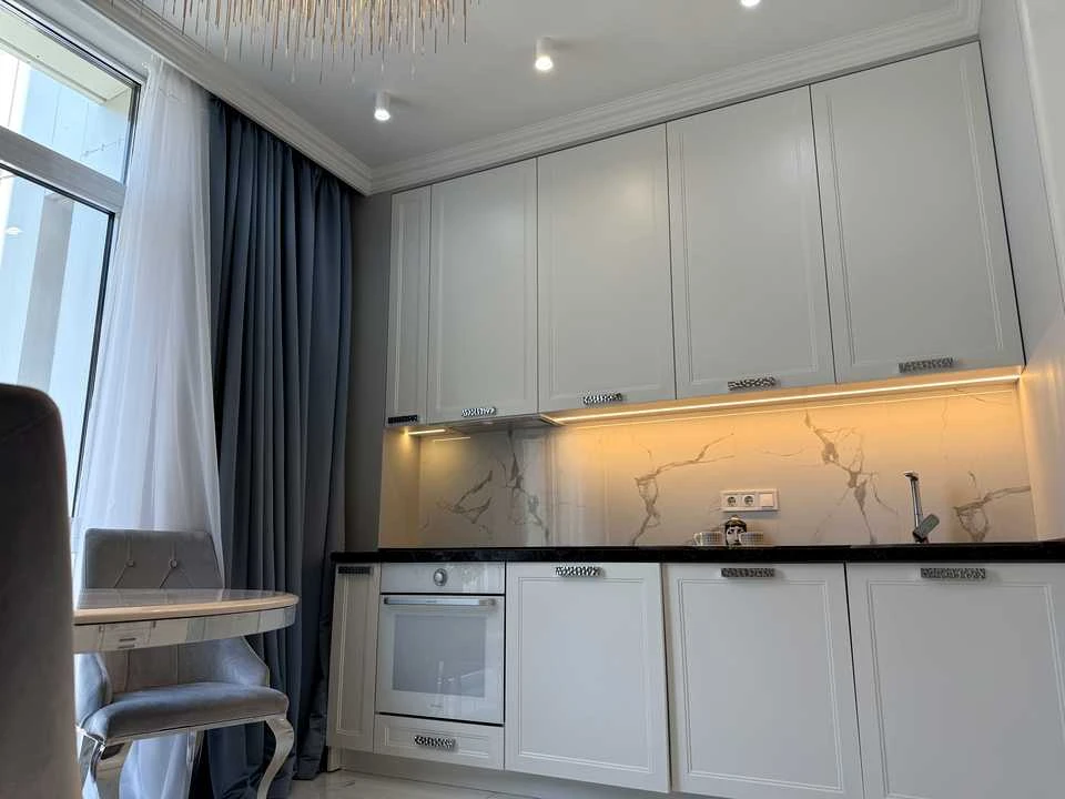 Apartment. Kyiv, Saperne Pole Street