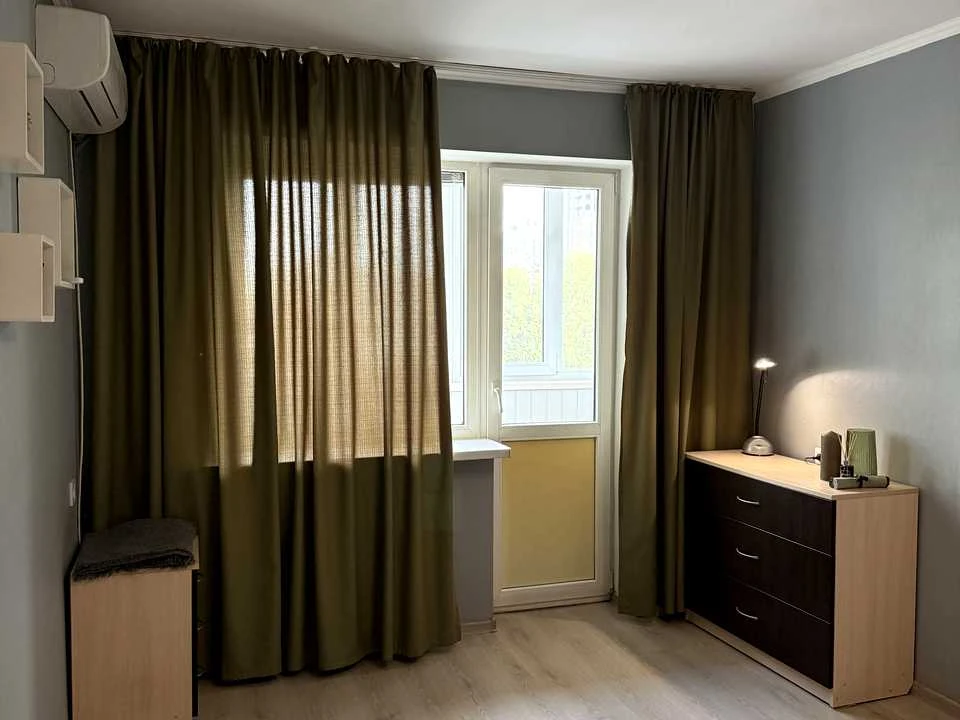 Apartment. Vydradnyi Prospect, Kyiv