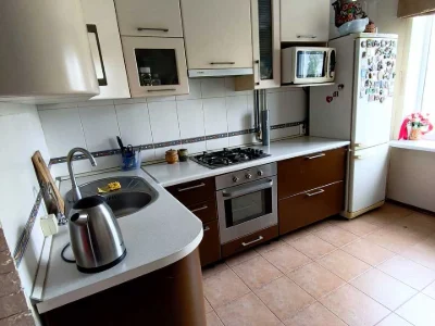 Apartment. Dnipro, Solnechnaya Naborozhna st.
