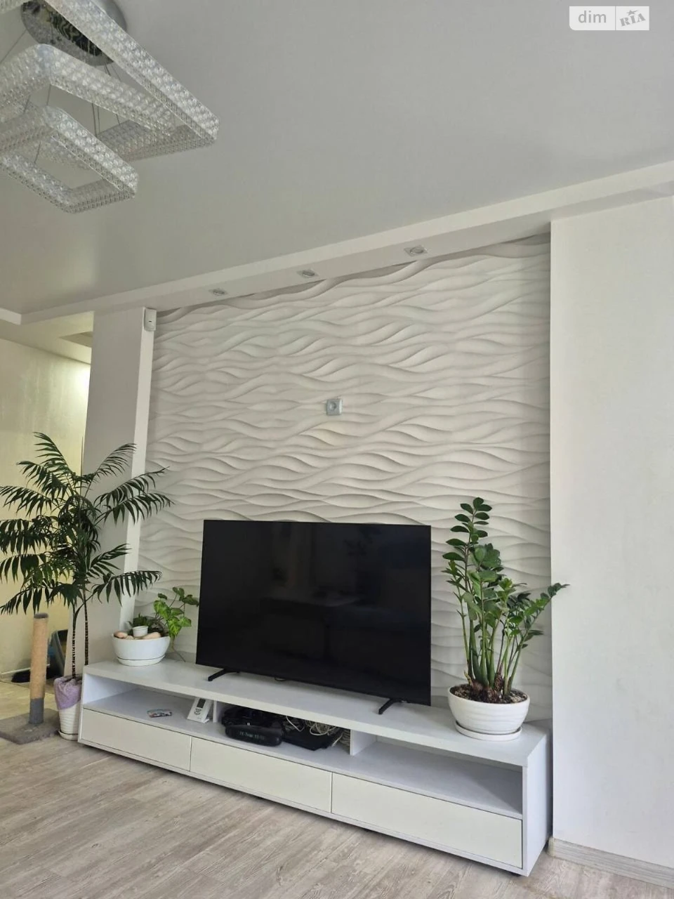 Long-Term Rental Apartment Park Shevchenko