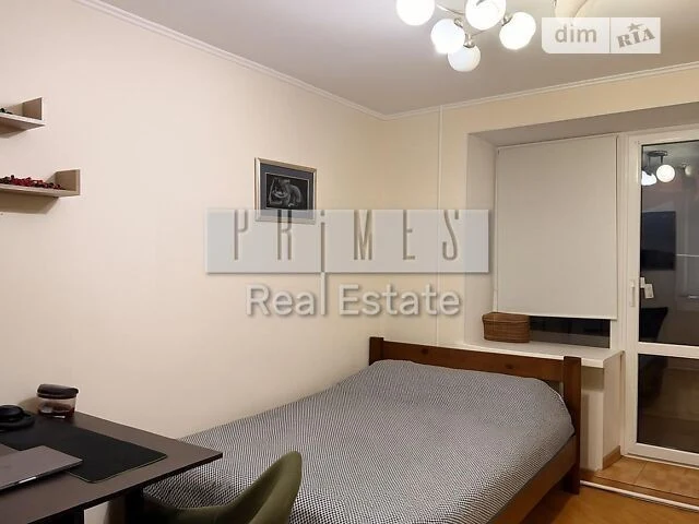 For sale 3-room apartment 80 sq. m. on Dragomanova street 15A • ID 346