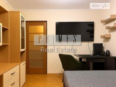 For sale 3-room apartment 80 sq. m. on Dragomanova street 15A • ID 346