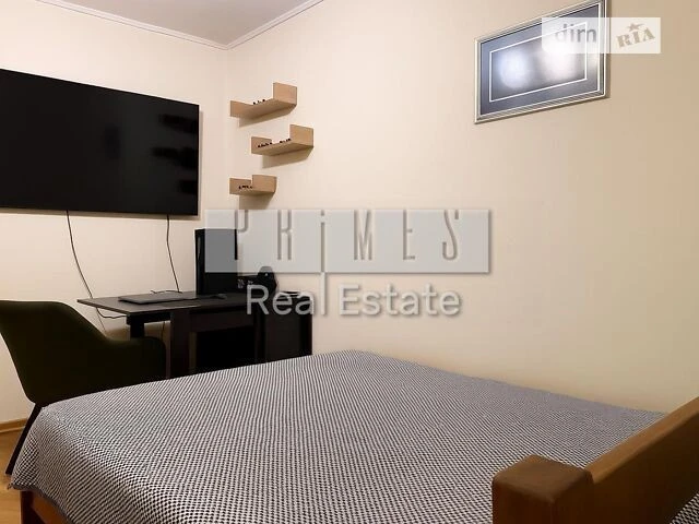 For sale 3-room apartment 80 sq. m. on Dragomanova street 15A • ID 346