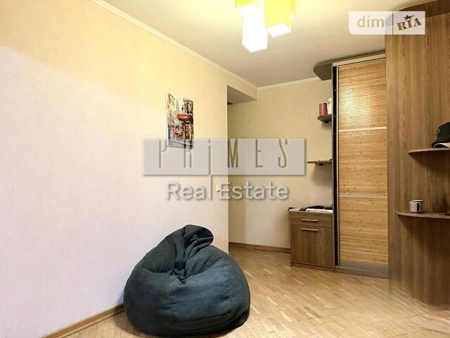 For sale 3-room apartment 80 sq. m. on Dragomanova street 15A • ID 346