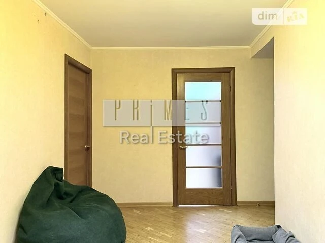 For sale 3-room apartment 80 sq. m. on Dragomanova street 15A • ID 346