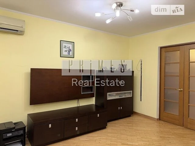 For sale 3-room apartment 80 sq. m. on Dragomanova street 15A • ID 346