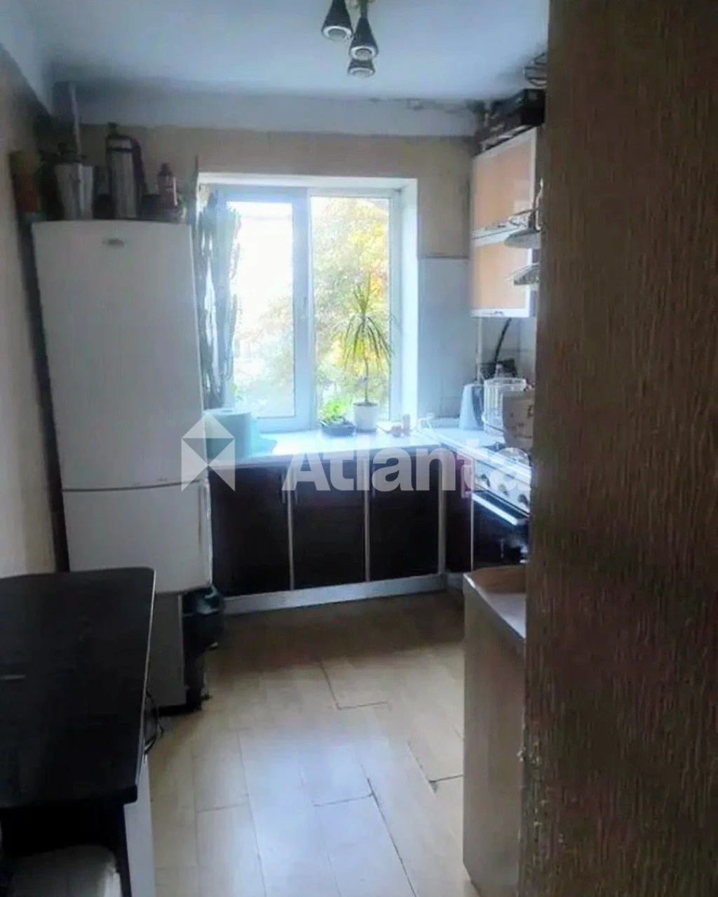 2 rooms; total area 38.4 sq m; floor 3/5; Holosiivsky Prospect.