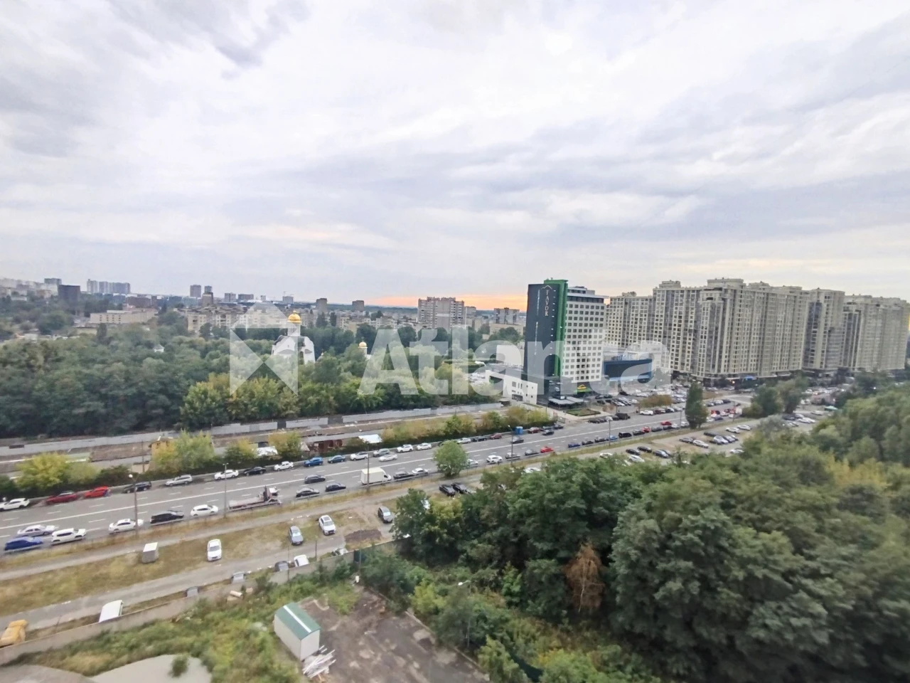 1 room, 33 sq.m; floor 14/24; Street of Semyon Kysh. Metro "Idoprom".