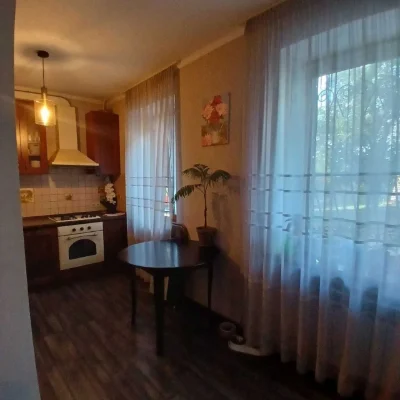 Продается трехкомнатная квартира Проспект Науки 62, Голосеевский