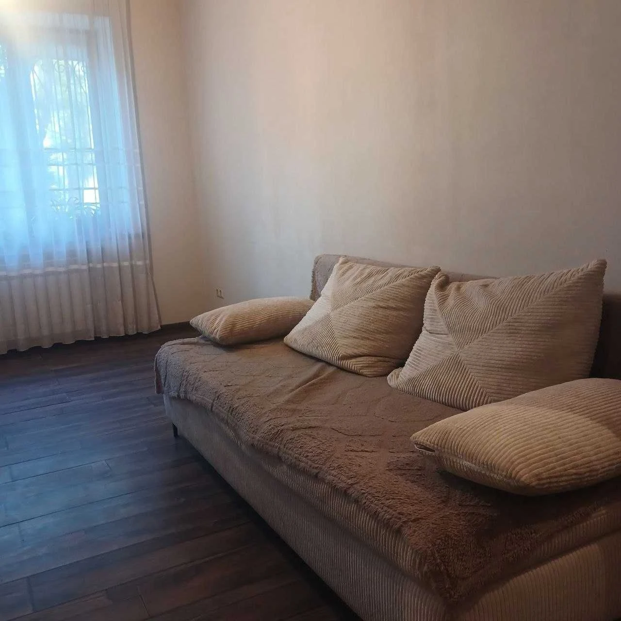Продается трехкомнатная квартира Проспект Науки 62, Голосеевский