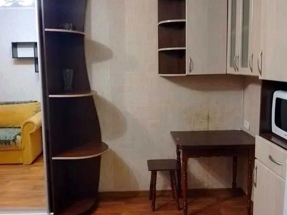 Apartment. Poltava, Velikotirnenska st.