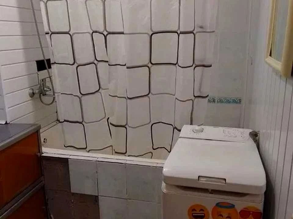 Apartment. Poltava, Velikotirnenska st.