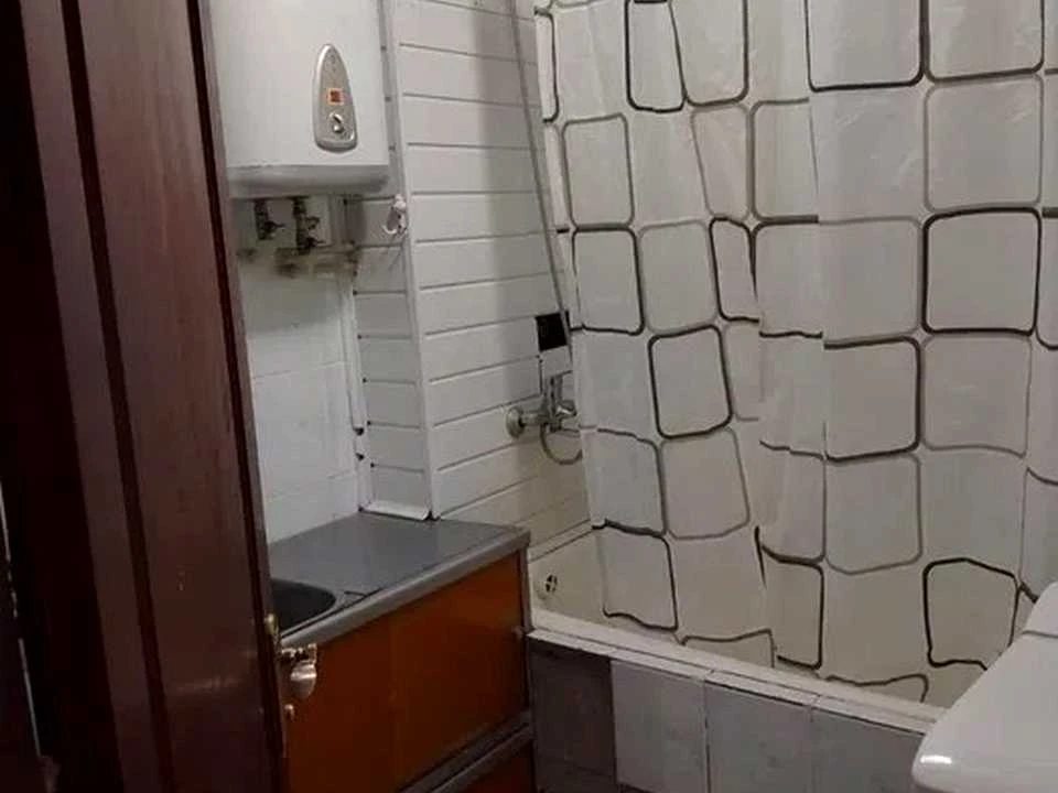 Apartment. Poltava, Velikotirnenska st.