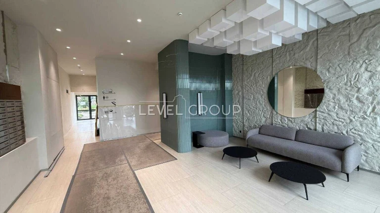 Продажа 1-комнатной квартиры S=62 кв.м. с террасой 50 кв.м. в ЖК 'Lucky Land'