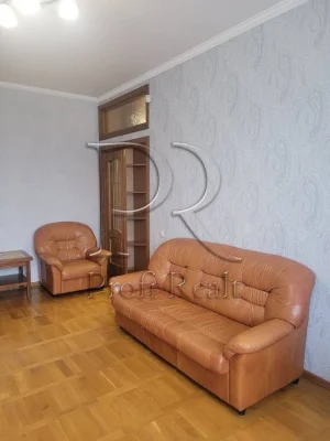 Продаж 2-кімн. квартири в центрі Києва, по вул. Тарасівська/