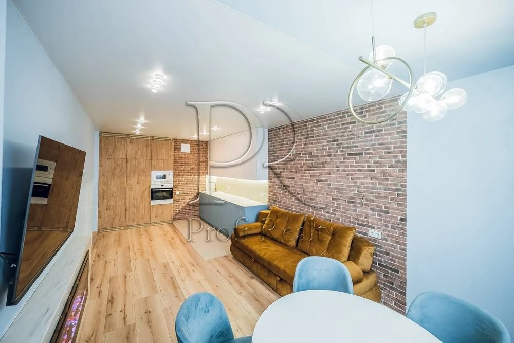 Продаж 3-к квартири 90 м2 ЖК Галактика, Сверстюка 6-В
