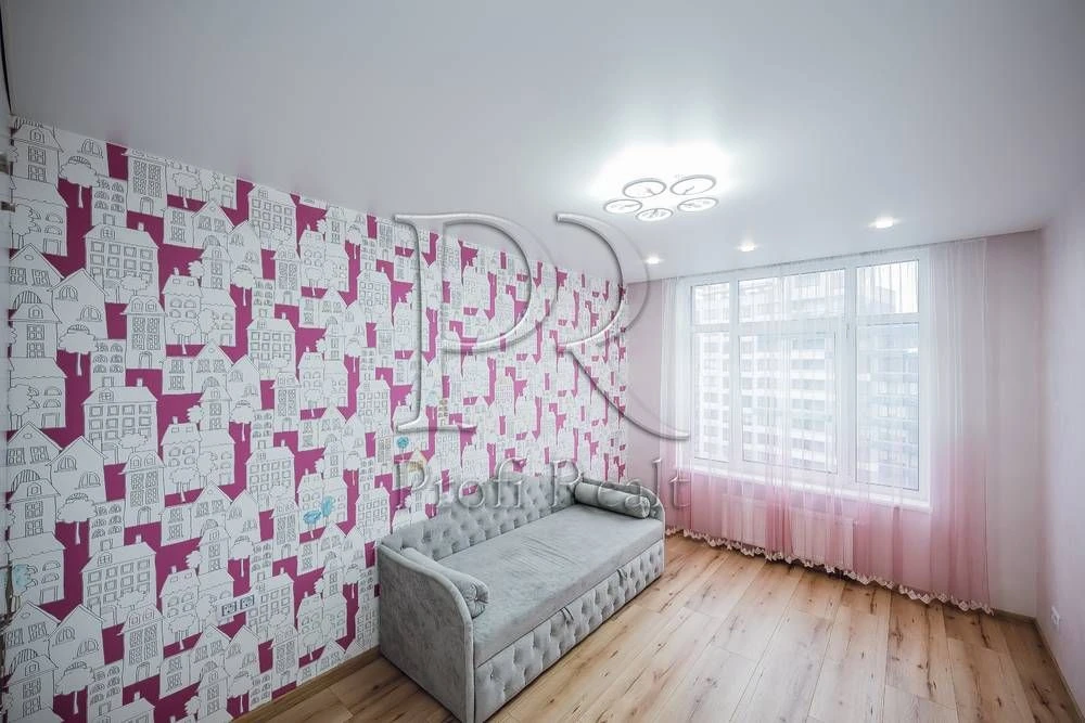 Продаж 3-к квартири 90 м2 ЖК Галактика, Сверстюка 6-В