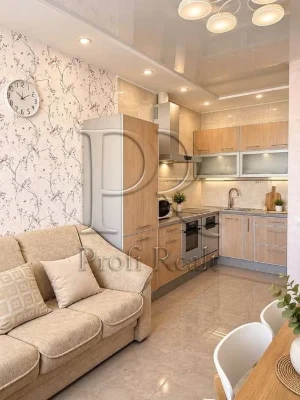 Без комісії/ Продаж 1к ЖК Варшавський, 5 квартал, 43,3 м²