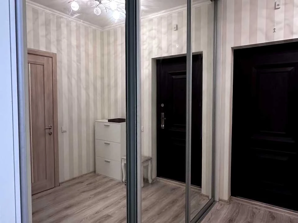 Квартира. Київ, Регенераторна вул.