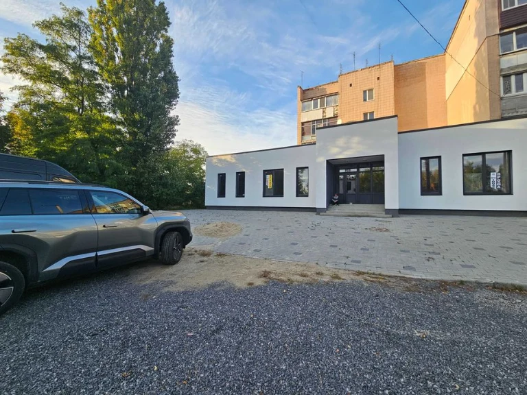 Продаж великої 2-к квартири у новобудові, Р-н Дахнівка. Серт